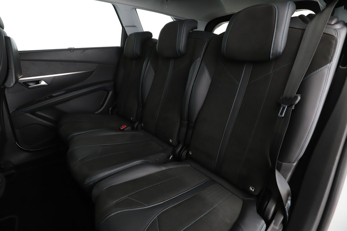 Peugeot 5008 1.2 PureTech Crossway — photo 15