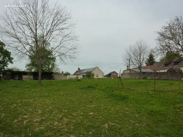 Terrains constructibles 1119 m² et 1146 m² bornés - 10 min de Nevers (58270)