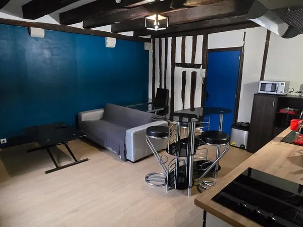 Studio 27,52 m² - Quais de Loire - Blois centre - Vendu loué
