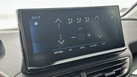 Peugeot 5008 Nouveau SUV 5008 Style BlueHDi 130 S S EAT8 — photo 13