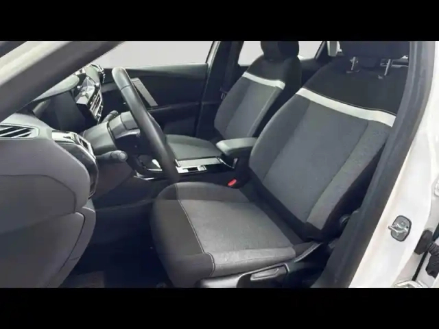 Citroën C4 puretech 100ch s&amp;s feel — photo 11