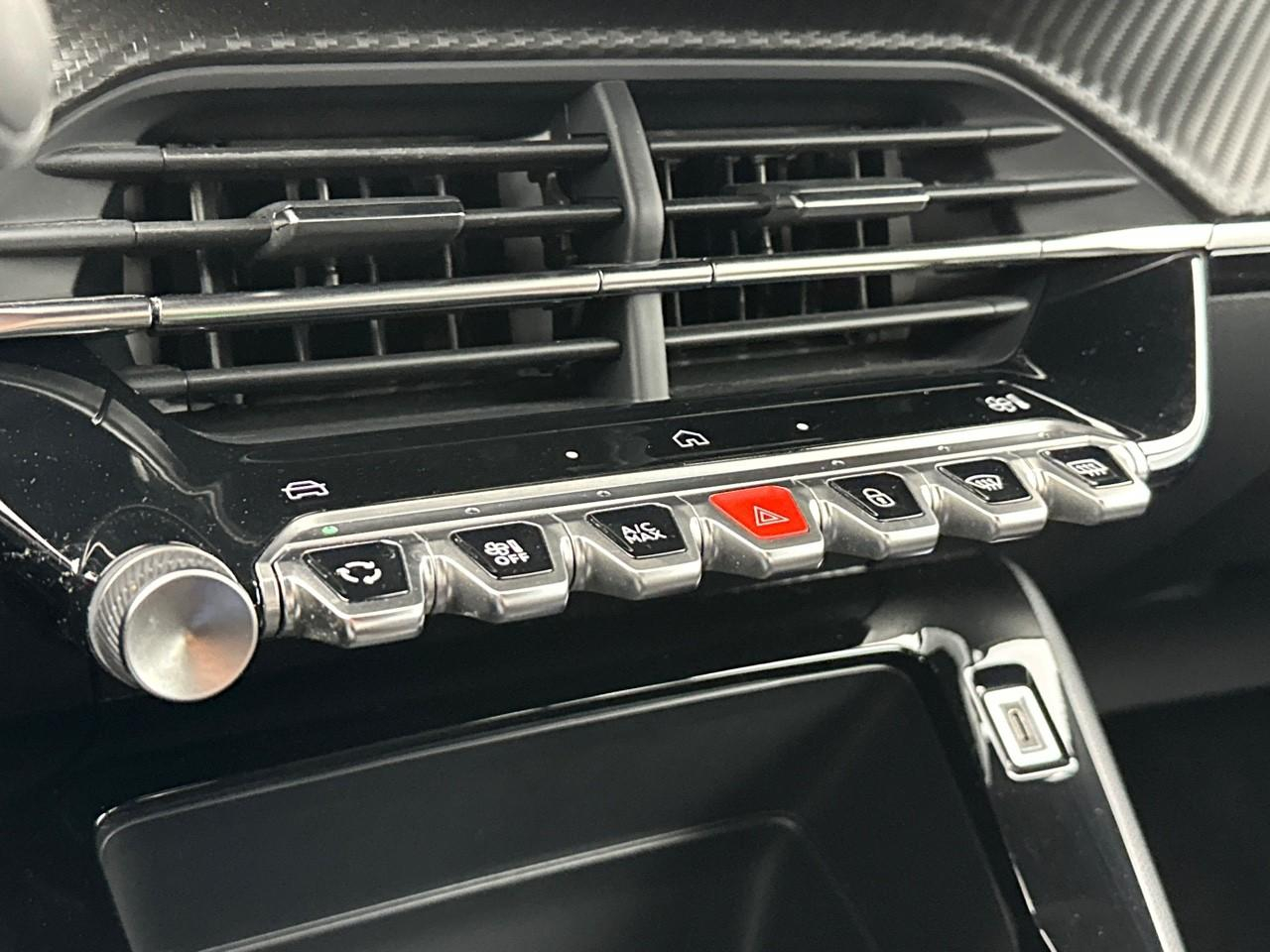 Peugeot 2008 100 s&s bvm6 style — photo 26