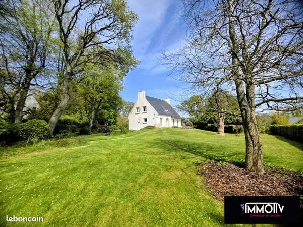 Maison 8 pièces 141 m²
