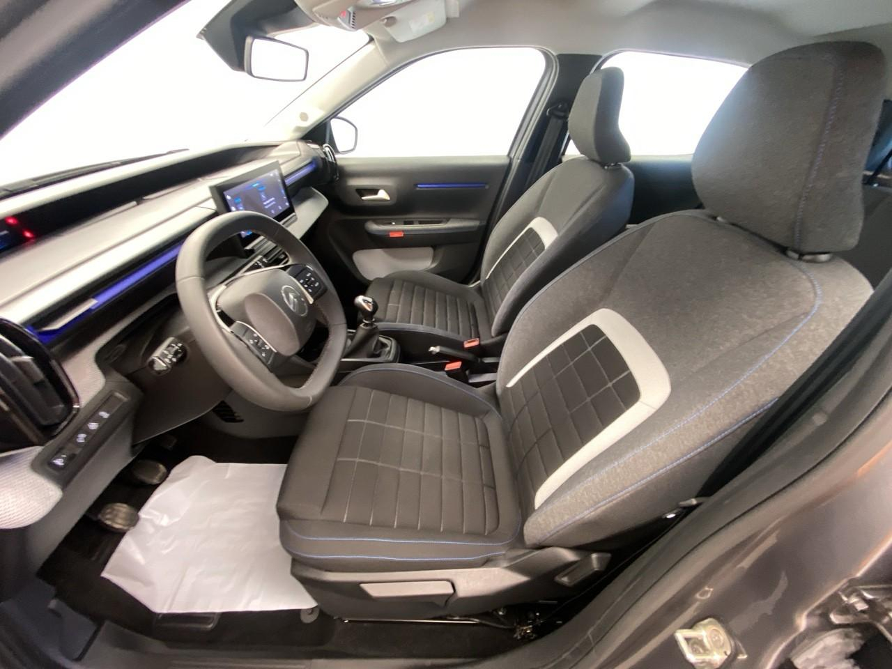 Citroën C3 turbo 100 ch manuelle plus — photo 9