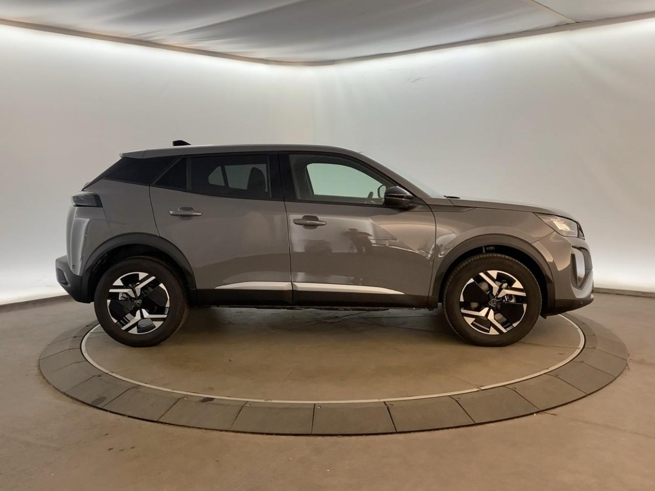 Peugeot 2008 hybrid 145 ch e-dcs6 allure — photo 4