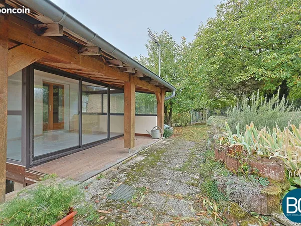 Maison 6 pièces 155 m²