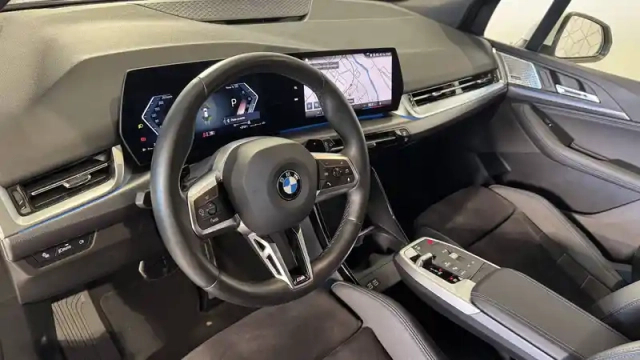 Bmw Serie 2 active tourer 218i 136 ch dkg7 — photo 7