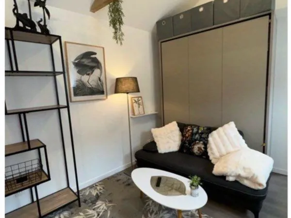 Studio 27 m2 meublé hôtel de ville