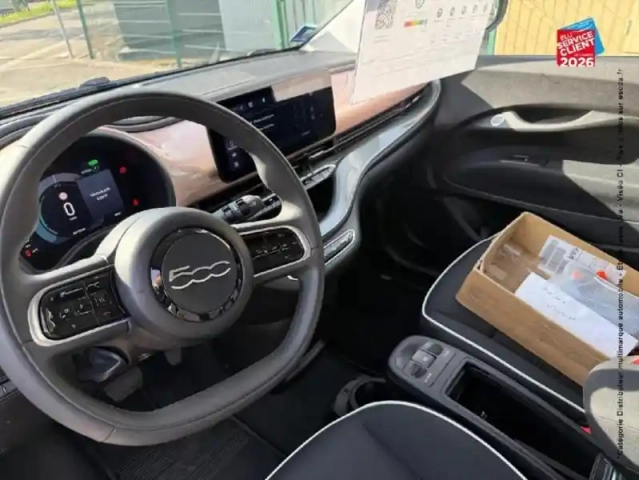 Fiat 500 e 118ch my23 — photo 30