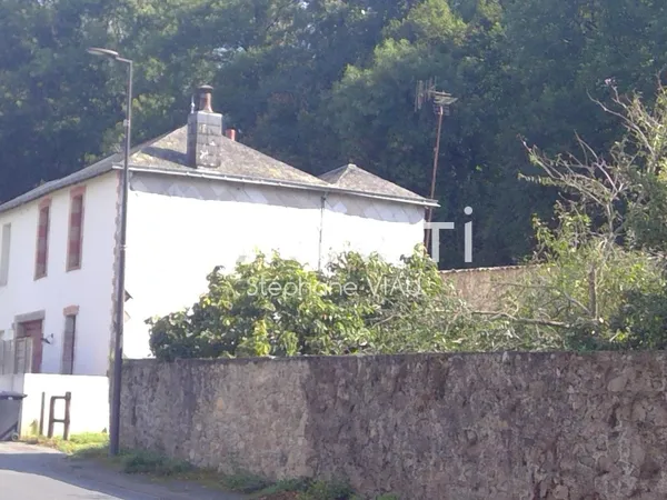 Maison d'habitation de 90 M2 à Mauléon et à proximité des commerces