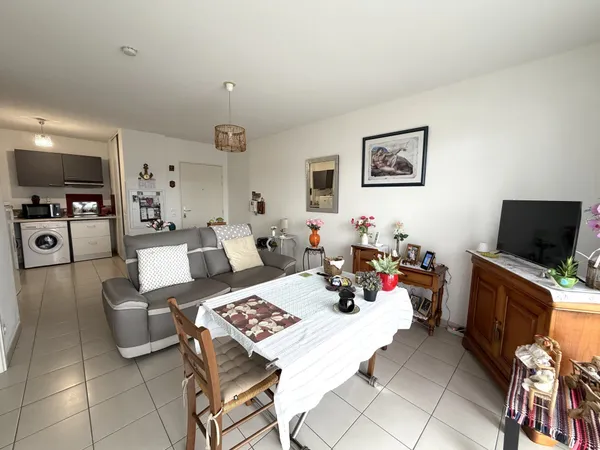 Appartement 2 pièces 44m2 Fleury les Aubrais