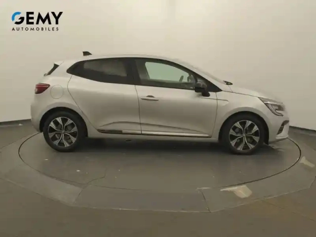 Renault Clio blue dci 100 — photo 11