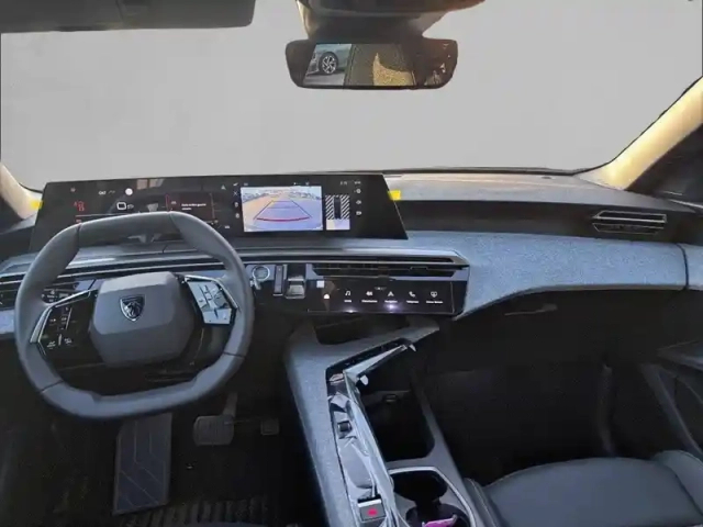 Peugeot 3008 hybrid 145 e-dcs6 — photo 28