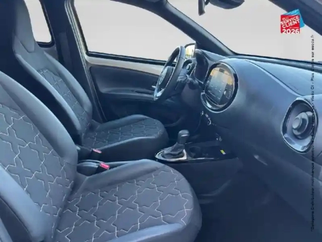 Toyota Aygo x 1.0 vvt-i 72ch collection s-cvt my23 — photo 5