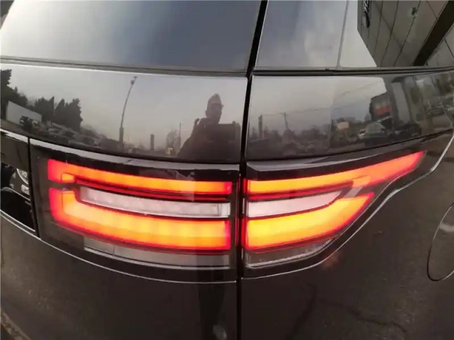 Land Rover Discovery mark i sd4 2.0 240 ch — photo 13