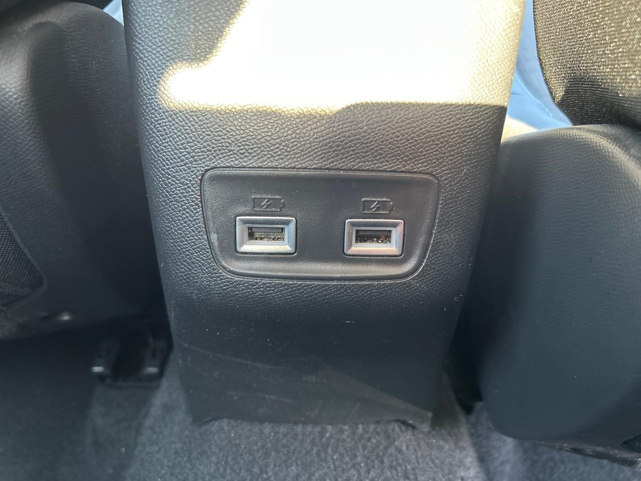 Peugeot 208 1.5 bluehdi 100ch s&s allure pack — photo 21