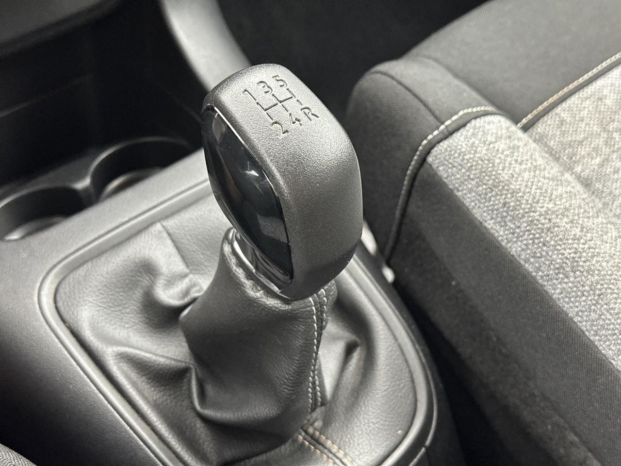 Citroën C3 puretech 83 s&s bvm5 c-series — photo 27