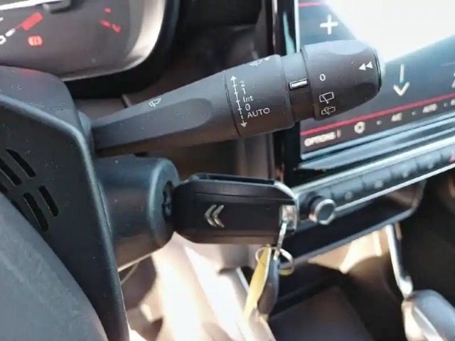 Citroën C3 Aircross bluehdi 120 s&amp;s eat6 — photo 47