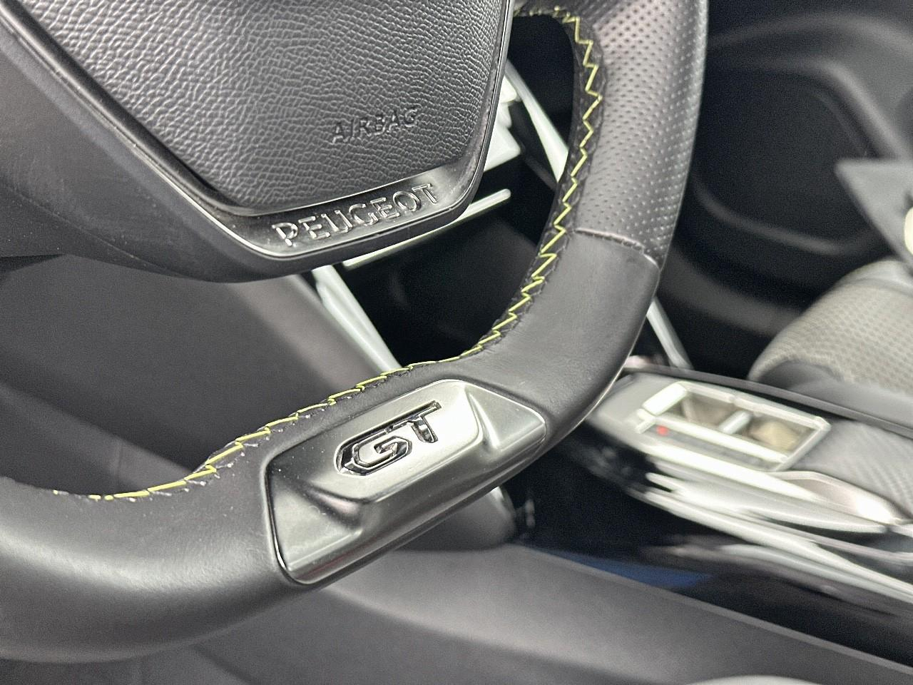 Peugeot 2008 puretech 130 s&s eat8 gt — photo 34