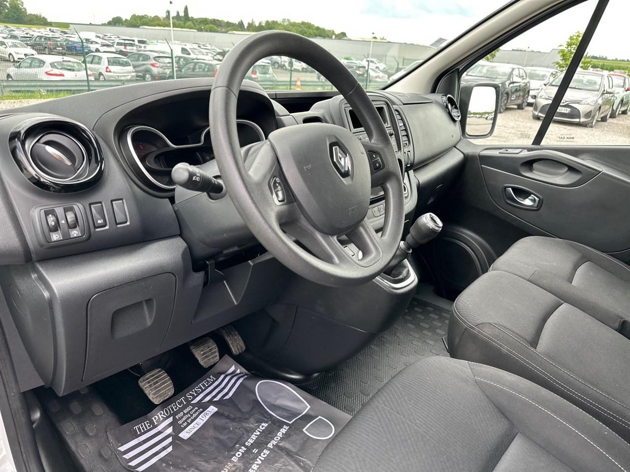 Renault Trafic fgn l1h1 1000 kg dci 120 grand confort — photo 8
