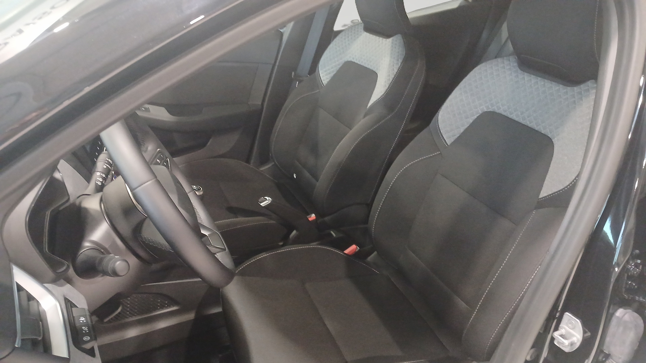 Renault Clio TCe 90 ch GSR2 — photo 11