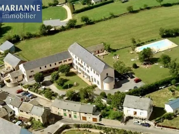Maison 22 pièces 1600 m²