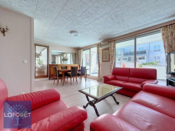 Appartement 4 pièces 99 m²