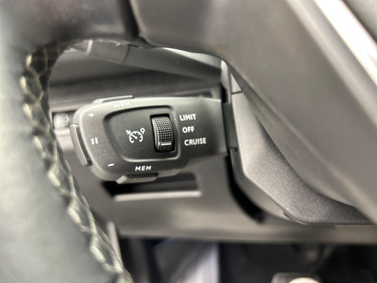 Peugeot 3008 bluehdi 130ch s&s eat8 allure pack — photo 21