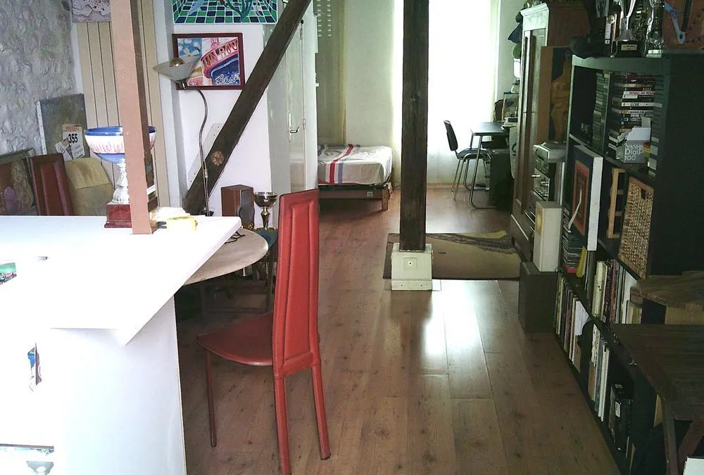 Photo 1