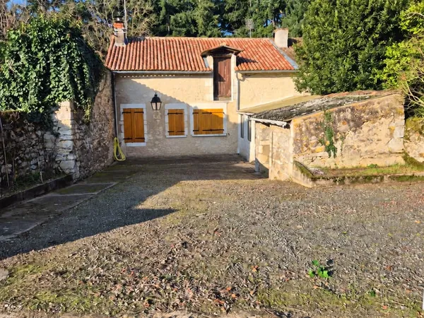 Maison 2 pièces 56 m²