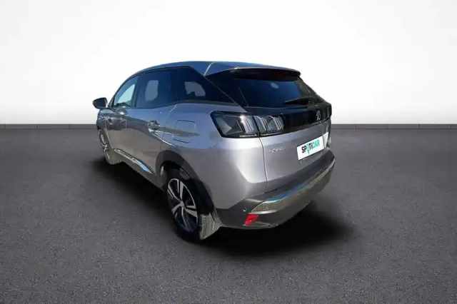 Peugeot 3008 hybrid 180 e-eat8 — photo 4