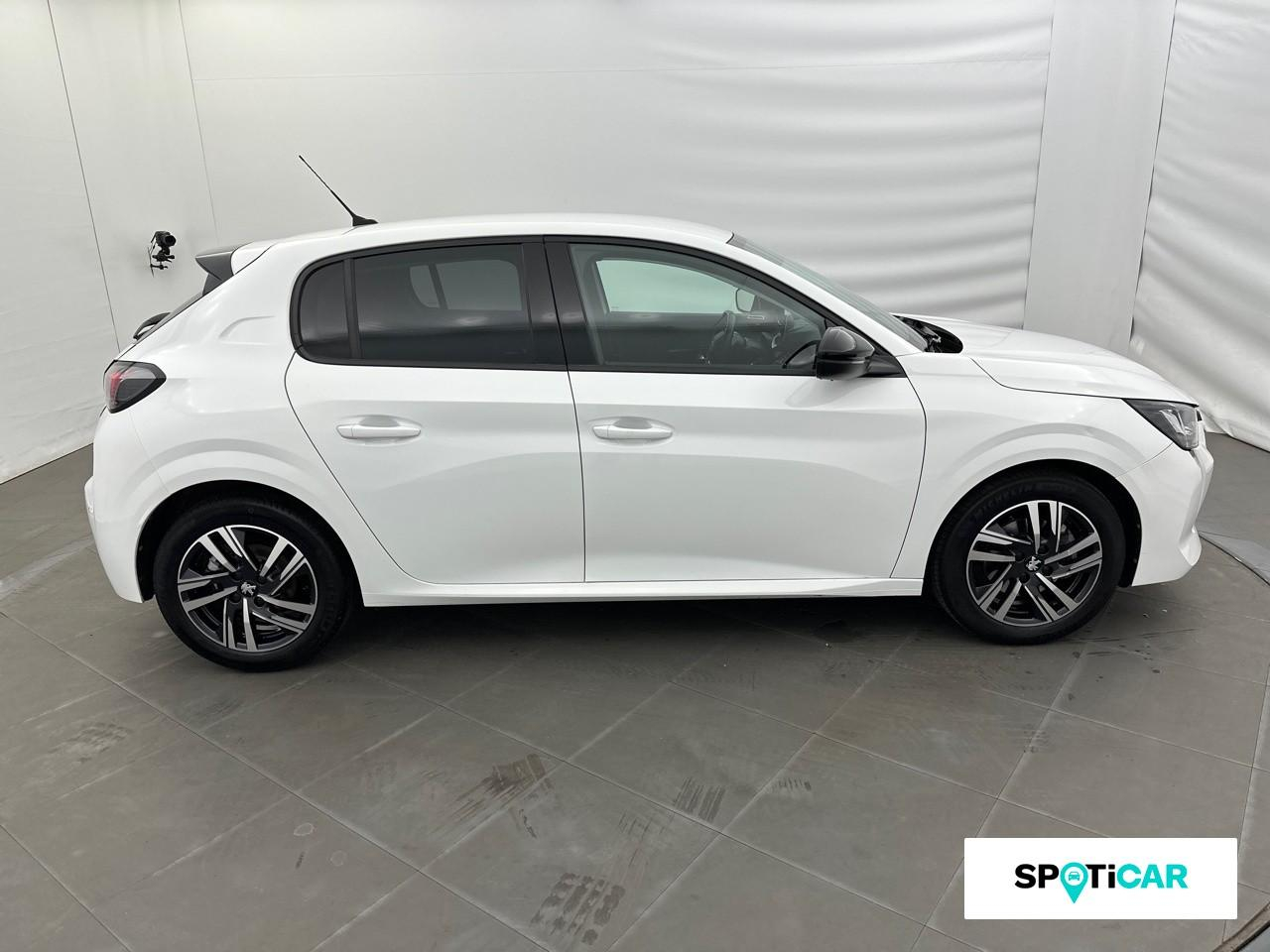 Peugeot 208 1.2 puretech 100ch s&s allure — photo 4