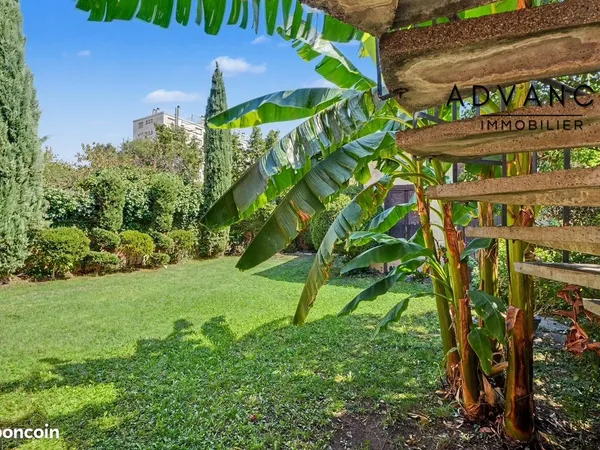 Maison 12 pièces 316 m²