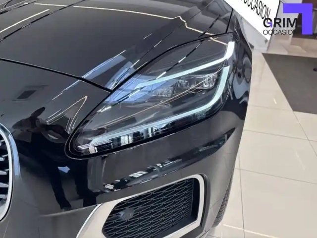 Jaguar E-Pace p270e ch phev awd bva — photo 34