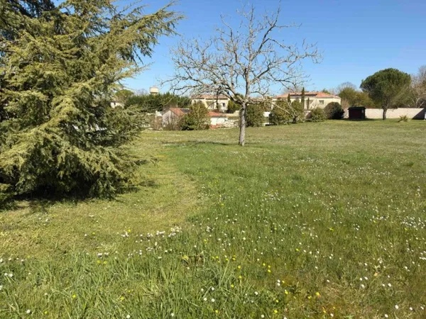 Terrain en individuel 2927 m²