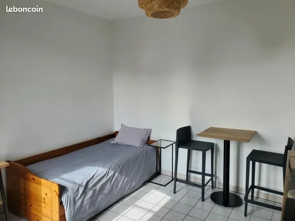 Appartement 1 pièce 17 m²