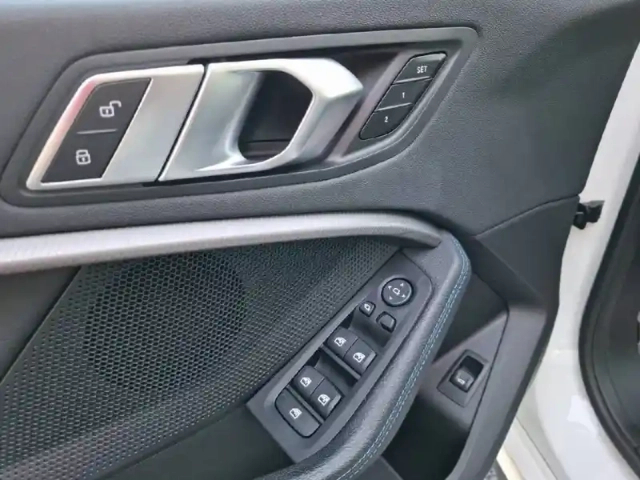 Bmw Serie 1 m135i xdrive 306 ch bva8 — photo 18