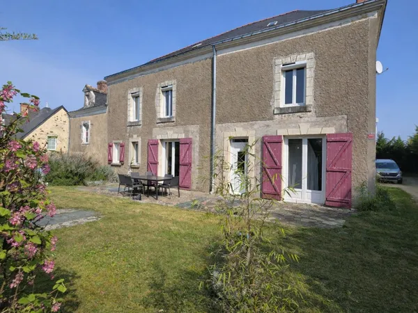 Maison de caractère - 190 m² habitables - Terrain 1 774 m²