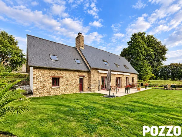 A Vendre - Val Couesnon - Maison de caractère en pierre avec piscine - 6 pièce(s) 175 m²
