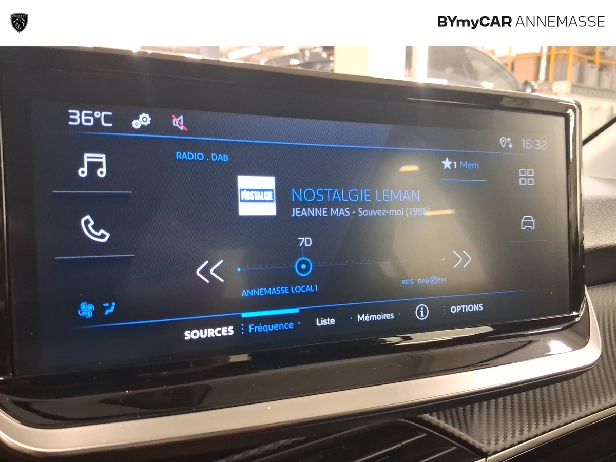 Peugeot 208 Hybrid 110 ch e-DCS6 — photo 23