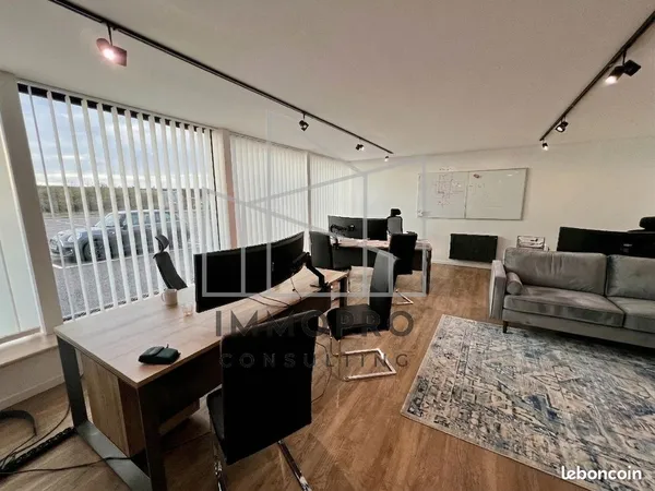 Bureaux 90 m² Isneauville