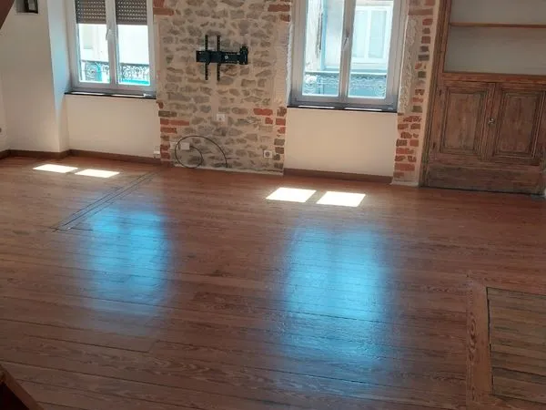 Loue appartement centre ville