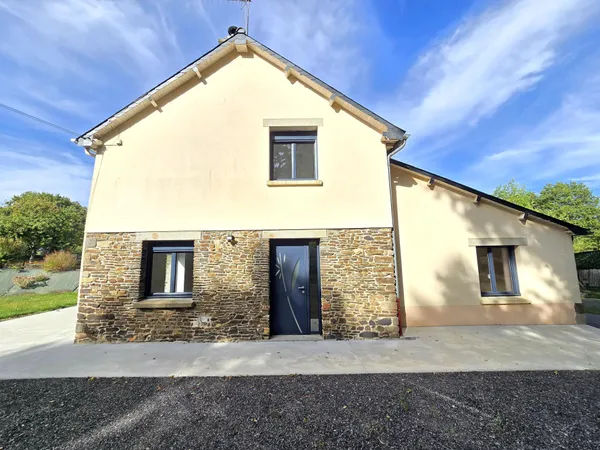 MAISON 112 m² - 4 CHAMBRES - GUIPEL