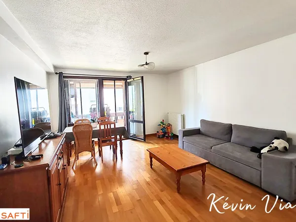 Chaleureux appartement idéalement situé