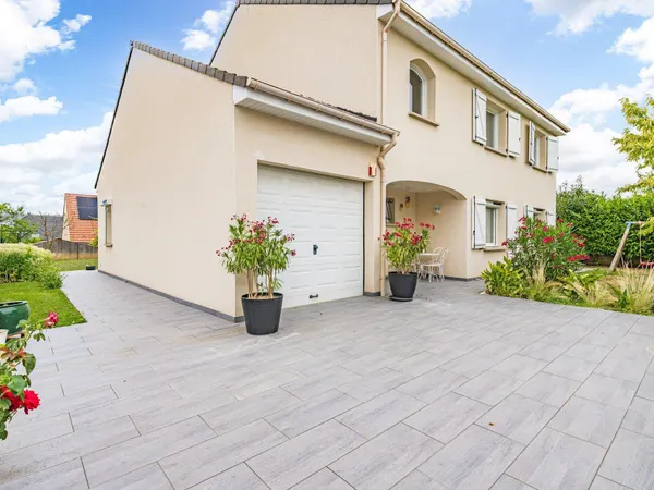 Maison a vendre a champigny 6 chambres