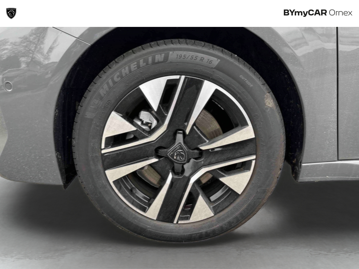 Peugeot 208 Hybrid 110 e-DCS6 — photo 14
