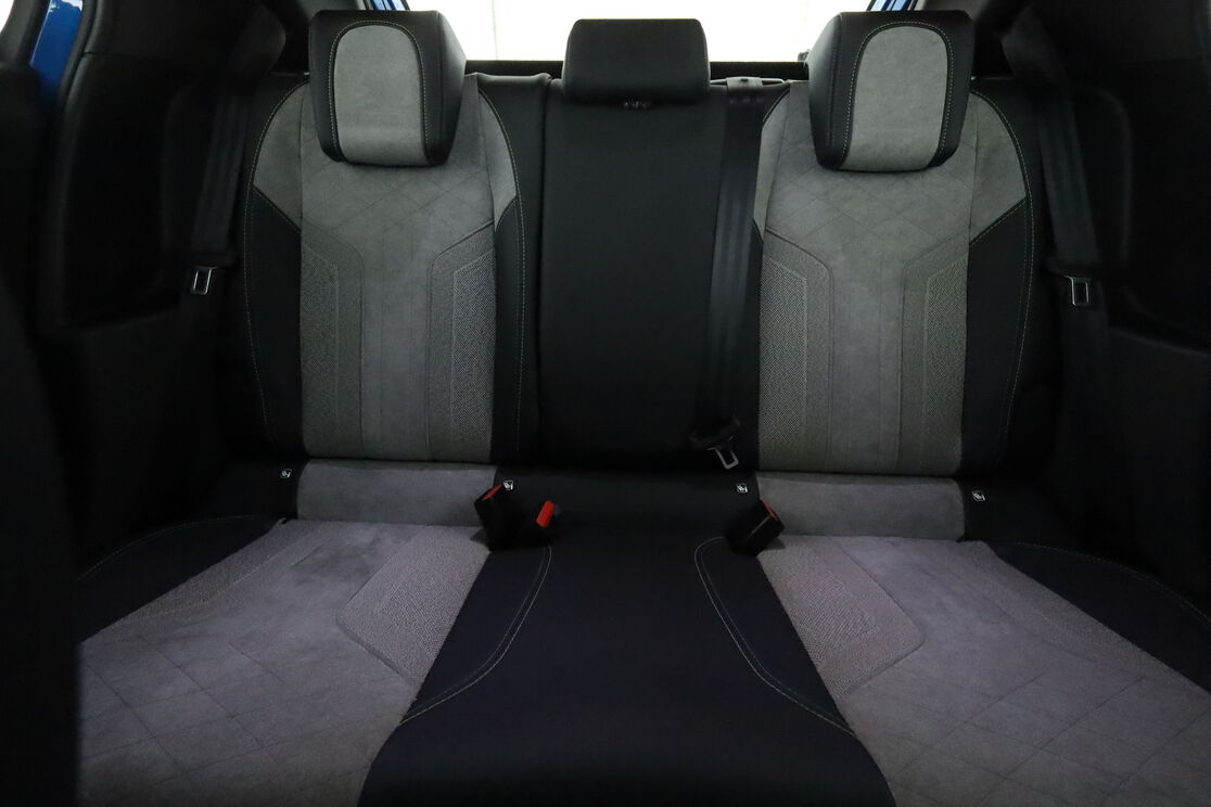 Peugeot 208 Electrique 50 kWh GT — photo 14