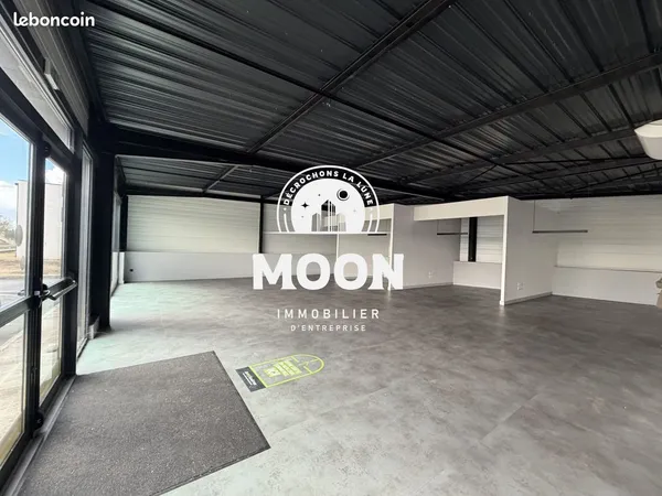Local 206 m² Le Sequestre