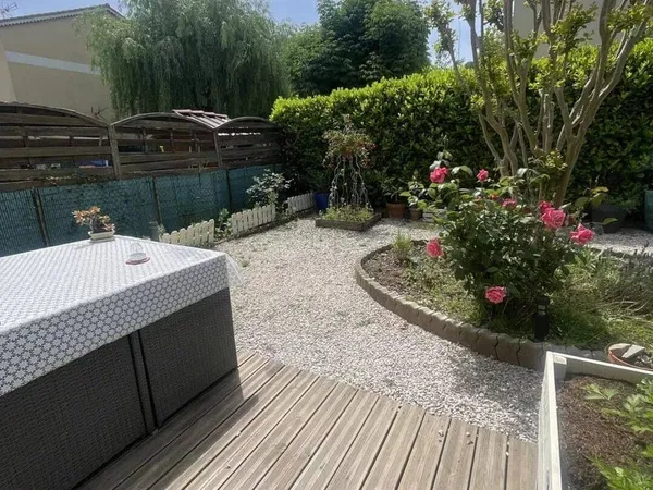 Villa 1 pièce 60 m²