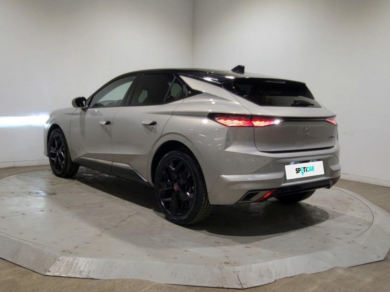 Ds Ds 4 puretech 130 eat8 performance line+ — photo 3